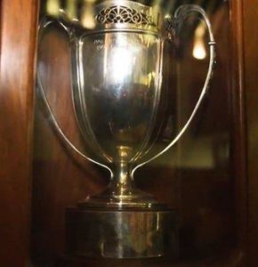 Утерянный трофей женского Кубка мира нашли спустя 15 лет после пропажи