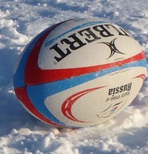 Снежное и пляжное регби: особенности и отличия от классической игры