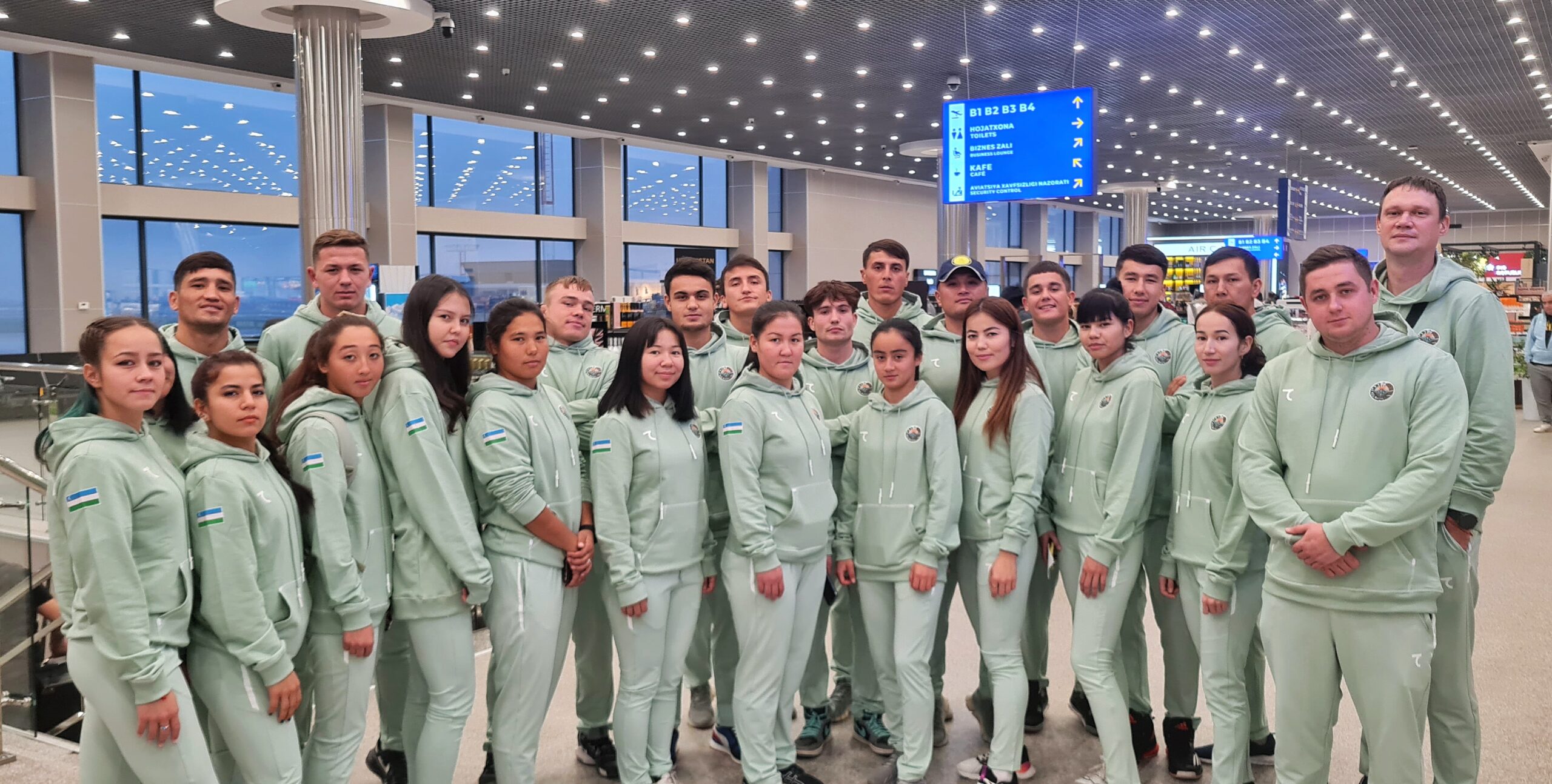 Cборные команды Узбекистана вылетели в Дубай